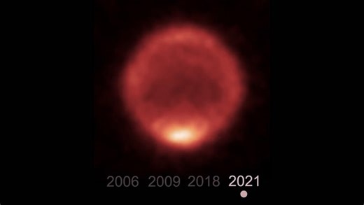 Thermal Images Of Neptune Captured Over Time