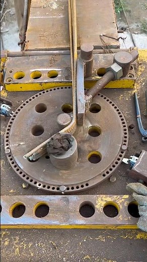 How a Bar Bending Machine Bends Solid Round Bars