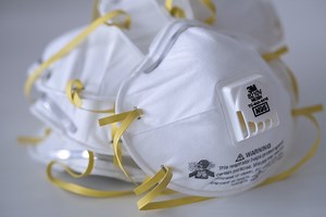 Here's how to get free N95 masks from pharmacies or community health centers