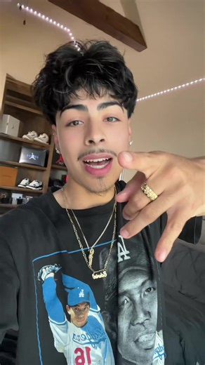Edwin Lopez (@edwin.lz0)’s videos with sonido original - cpmusic