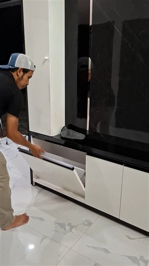 A foldable room divider with built-in shoe storage shelves #woodworking #carpenter #diyfurniture #reels #woodworkingideas #designinterior @sorotan | Jajang Aripin