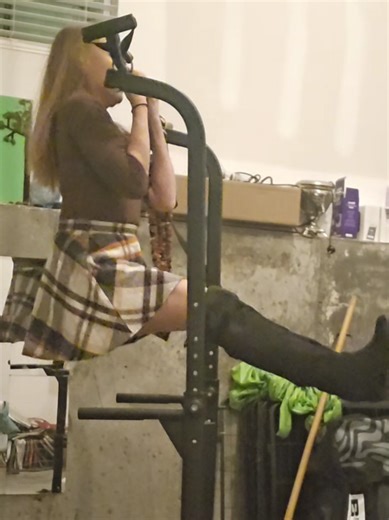 #absworkout #upperbodyworkouts #hanging #progress #homegym