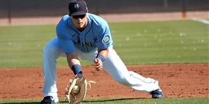 White readying for Mariners' everyday 1B role