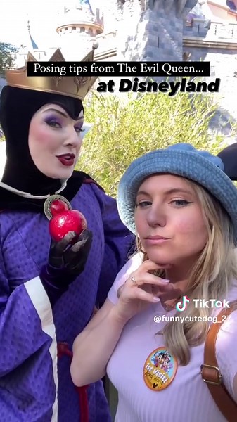 Funny disney moments 😂😂😂#funny #funnyvideos #tiktok #disney #disneyland #love #lovetiktok #foryou #usa #fyp