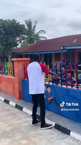 Visit to Ayodele Memorial College Oyo-London