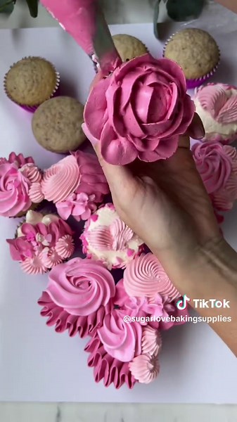 Essential Baking Tips for Perfect Iced Cupcakes