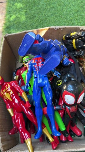 Marvel Superhero Toy In The Box ASMR Review