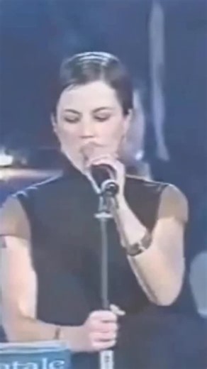 “Little Drummer Boy” with @westlife at The Vatican, 2001 | The Cranberries