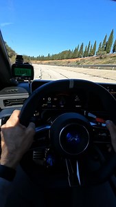 Así acelera de 0 a 1.000 metros el nuevo Alpine A290, un compacto divertido eléctrico con 220 CV. Si quieres conocer a fondo este nuevo compacto deportivo de Alpine, no te pierdas nuestra prueba en el canal de GarageDaysby AutoScout24. | AutoScout24