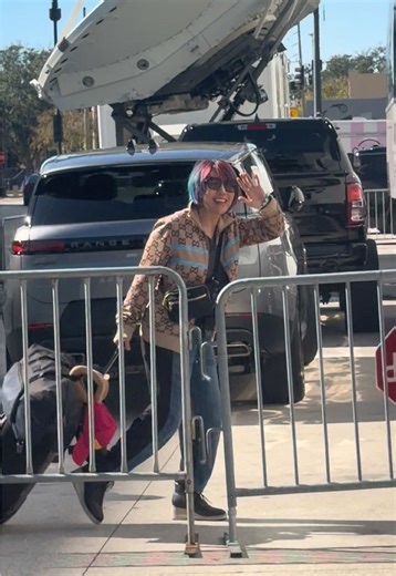 WWE Superstars Arriving for Monday Night Raw Highlights