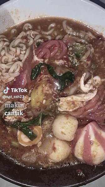 Delicious Seblak Recipe: How to Prepare This Indonesian Dish