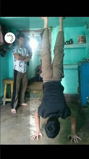 Difference b/w handstand and bent arm handstand #calisthenics #shorts