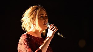 Adele's Grammy Performance Was So Powerful, Her Mic Shorted Out