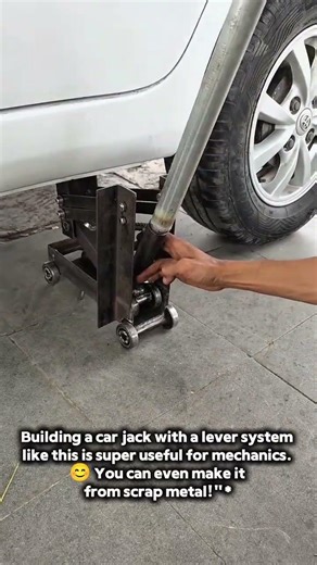 DIY Car Jack from Scrap Metal: Lever System #DIYCarJack #ScrapMetalProject #MechanicTools