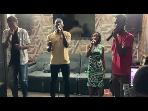 Spirit Of Worship - Agakpé yé nyé Yéhowa / Miapé Mawu ya wona nukunu