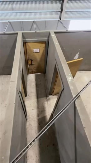 Our agency values training, so in addition to bi-weekly exercises our SWAT Team participates in a mandatory week-long training every 6 months. These courses specifically focus on the importance of critical thinking & tactical decision making during in-progress incidents. Though these trainings prepare our officers for the worst case scenarios, it helps them on a day-to-day basis with delivering the best law enforcement service to our residents. 💪 | Pembroke Pines Police Department