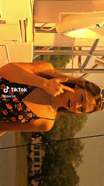 Detrás de Escenas de Outer Banks con Sarah Cameron