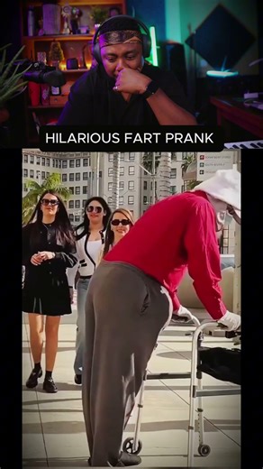 SUPER LOUD FART PRANK