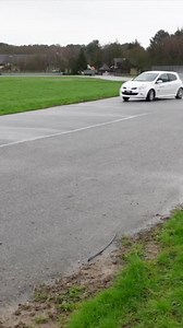 1M views · 14K reactions | [PARTIE 1] Briefing Traction La théorie de la glisse en traction avec notre Clio III RS par Yann LE JOSSEC ! 樂 Avez-vous déjà pratiqué la glisse ? #ecoledepilotagepegase | Ecole de pilotage Pegase | Facebook