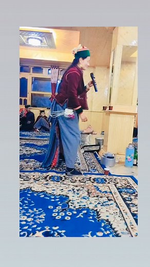 “I’ve had a deep connection with this song since my school days, and today I finally sang it like this at my sister’s wedding.”🫰🤗🥰#happy | Simi Negi