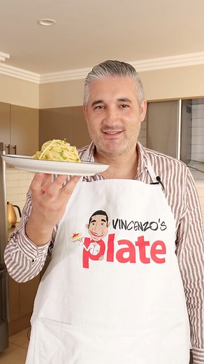 Spaghetti aglio e olio done right! 🍝 Simple, classic, and packed with flavour. Garlic, chili, EVOO… and the secret? Toast the garlic low and slow for that golden perfection. This is how we do it in Italy. No fuss. Just real flavour. 💯 Grab the full written recipe here: https://www.vincenzosplate.com/spaghetti-aglio-e-olio-recipe/ #Reels #Spaghetti #AglioEOlio #Pasta #Cooking #VincenzosPlate #ItalianFoodRecipes #PastaLovers #RealItalian #FoodieReels | Vincenzo's Plate