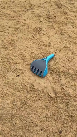 🏖️ rake and shovel set • STL files ➡️ Download 3D print model: https://cults3d.com/:4705264 💡 Designed by Annetta_Designs