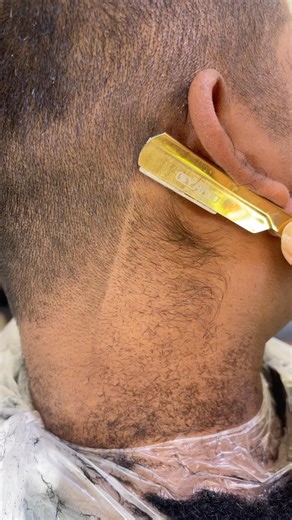 The forbidden barber whisper technique #ASMR #StraightRazor #ASMR