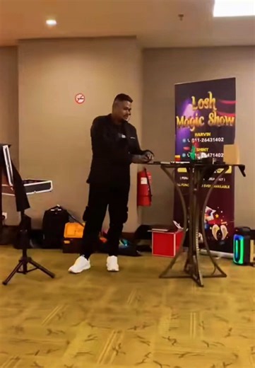Experience The Impossible! Magic Show Price Start From Just RM300! Book your Show For An Unforgettable Party Of Illusion And Wonder 🪄@Harvin Magician ♠️ #magic #fyp #tamil #fypageシ #fypシ゚viral