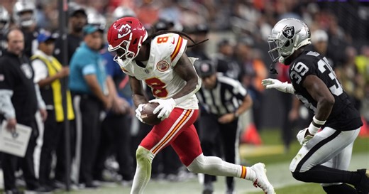 Chiefs newcomer DeAndre Hopkins makes immediate impact despite limited snaps