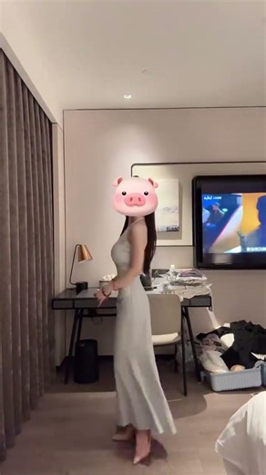 Spring Wardrobe Must-Have: Stylish Outfit Diary