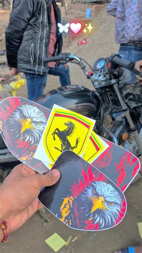 The Suresh prajapati Arts on Instagram: "Baaj sticker customize splendor bike #eagle #baaj #stickers #radium #splendor #splendormodified❤️ #toolbox #reelsinstagram #video #virałpost #viral #creation #modified #reels #tranding #bike #splendormodifiedloverz♠️♠️⚠️ #explorar #love #follow4like #fypシ❤️💞❤️ #follow4followback #thesureshprajapatiarts"