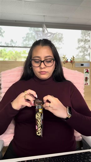 Asmr A Monday in the office as a 31-year-old Community/Portfolio Manager in HOU, TX .