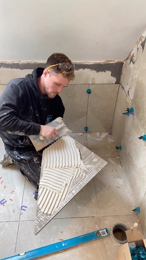 Jack Hartnoll | Super spreader 3000 #tiling #tiles #tilers #bathroomdesign #toilet #refurbishment #plumbing #restoration #bathroom #revival #repair #home... | Instagram