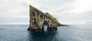 Drangarnir • Sea Arch | Guide to Faroe Islands