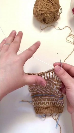 Tricks| How i Knit Continental Stranded Colorwork