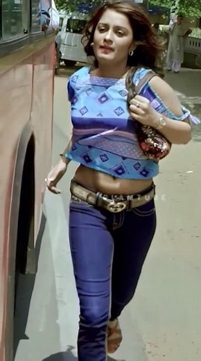 Nikita Thukral Hot #nikitathukral #navel #hotlook #shorts #ytshots #viralshorts #shotsfeed