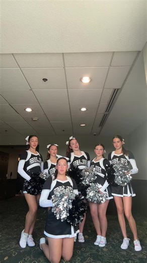 Besties Fashion Showdown: Outfit Challenge