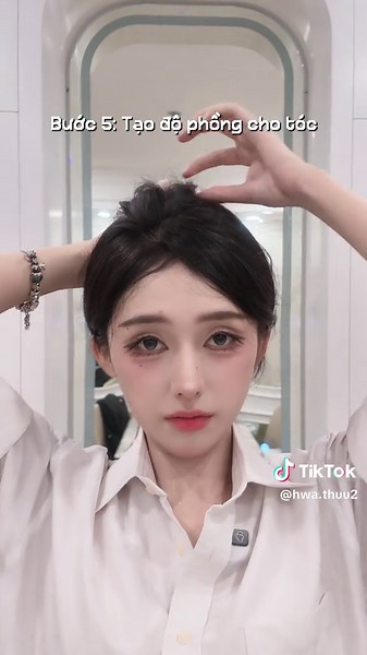 Cách cột tóc đuôi ngựa siêu nhanh