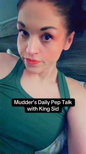 Sid is the villain in my story. Morally grey, if you will. Morally obsidian? Is that a thing? Now it’s a thing. ❤️🐾📚 . . . jowlsandjava #englishbulldog #bulldogsofinstagram #bulldogsofig #bulldoglovers #dogstagram #englishbulldogsofig #bulldogoftheday #bulldogsoftheworld #englishbulldogsofig #dramaticdog #sidthebulldog #dogmomproblems | Jowls & Java