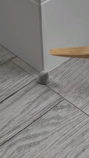 3.8M views · 2.8K reactions | FROM BLOB TO MITRE #masticman #satisfyingvideos #siliconesealant #siliconsealant #construction #constructionlife #tiler #tilersofinstagram #satifaction #plumbers #plumber #plumberslife #caulking #caulkingprofessionals #asmr #asmrsounds #asmrcommunity #asmr | southcoastsealantsltd | Facebook