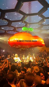 5am with the Boys at Ibiza🇪🇸🍒🌴 Via roychiche tt | Track? ID.