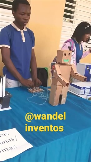 1.1K views · 18 reactions | ROBOT HIDRAULICO short Viral RESPECT Robot invento hidraulico diy #foryou #reels #fyp | Lilly | Facebook