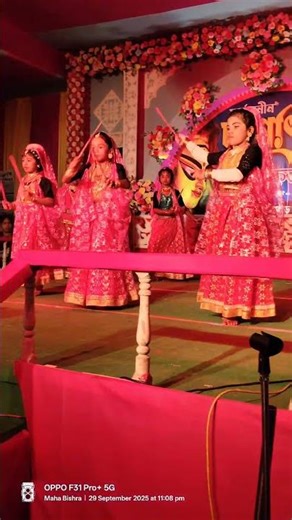 Dholida.....#dancevideo #sonartori #viraldance #viralshortvideo #hindisong #dandiyadance