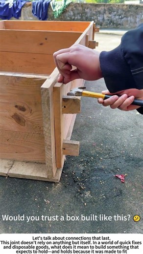 The Silent Strength: Building a Box with Mortise & Tenon 📦