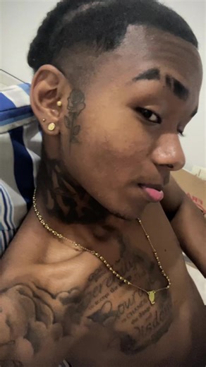 Videos de Lever’s (@camilo.lever) con “sonido original - Y5🏈”