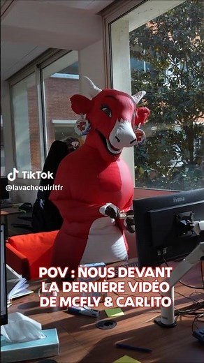Pov les pik & croq de la vache qui rit dans la boîte d'or 2026 numero 06 23 30 17 39