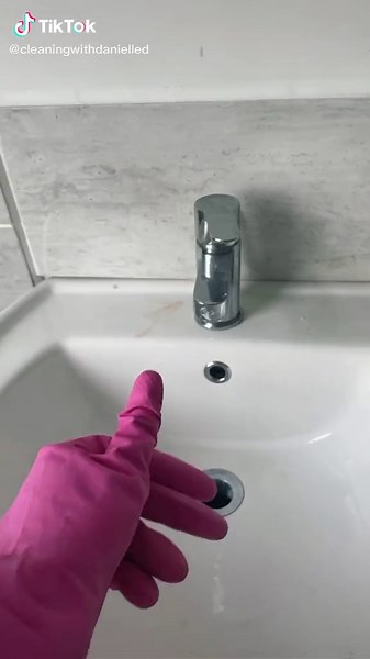 Kleeneze cloths.. just wow 💖 #cleaningwithdanielle #cleantok #fyp #gifted