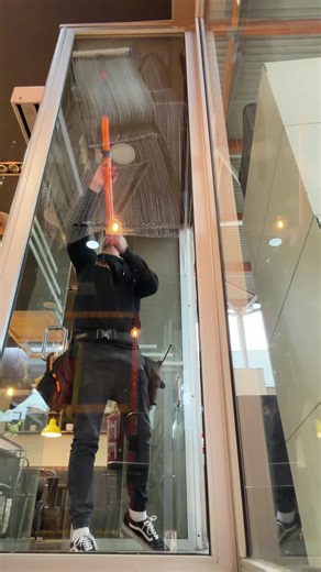 Effective Window Cleaning Techniques with Maykker Products