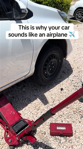 Failing Wheel Bearing Warning Signs and Mobile Repair Help