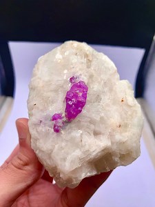 Gemmy Red-color Ruby Crystal on Matrix: 326 Grams, Jagdalak Mine Afghanistan - Etsy